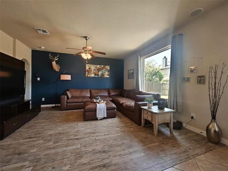 1017 Meadow Green Court, Princeton TX 75407 - Photo 16