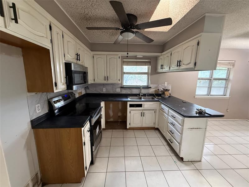 3406 NE 11TH Street, Mineral Wells TX 76067 - Photo 10