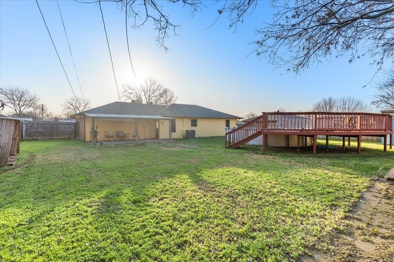 432 Post Oak Lane, Burleson TX 76028 - Photo 27