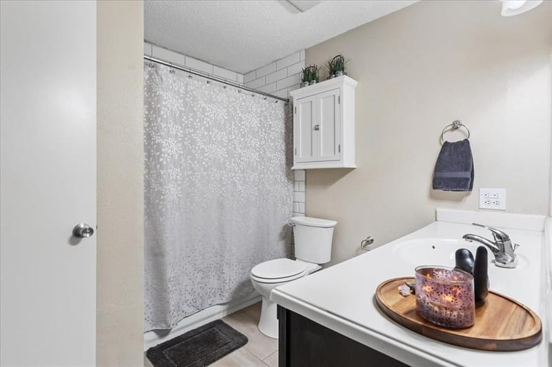 432 Post Oak Lane, Burleson TX 76028 - Photo 14