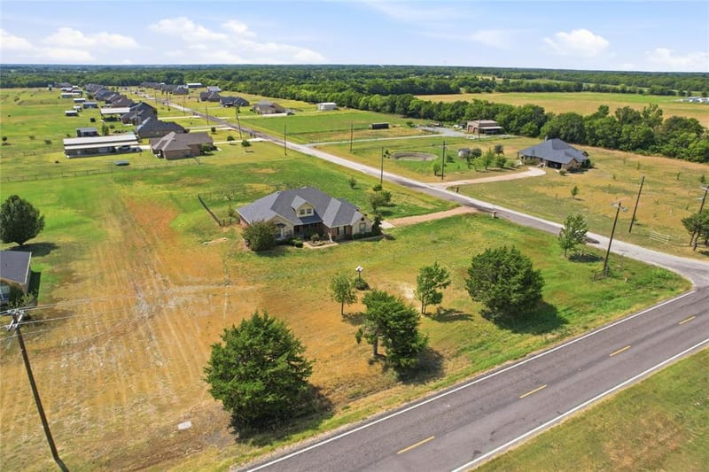101 Cheyenne Trail, Trenton TX 75490 - Photo 32