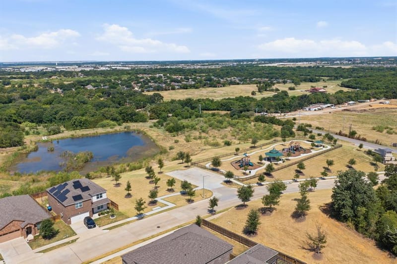 364 Ridgeland Oaks Drive, Fort Worth TX 76120 - Photo 38
