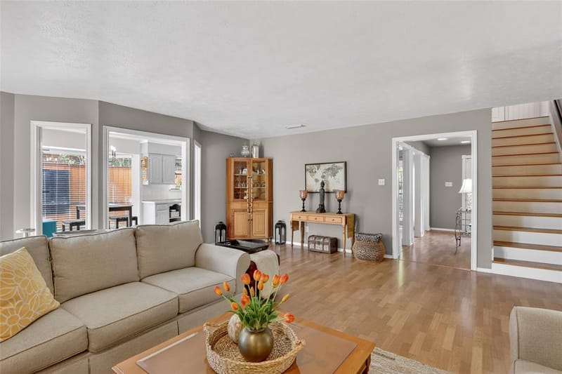 8261 Club Meadows Drive, Dallas TX 75243 - Photo 6