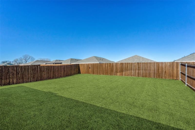 402 Mahogany Lane, Princeton TX 75407 - Photo 20