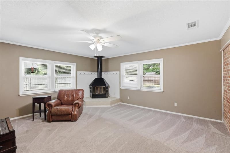 112 Diane Drive, Sanger TX 76266 - Photo 12