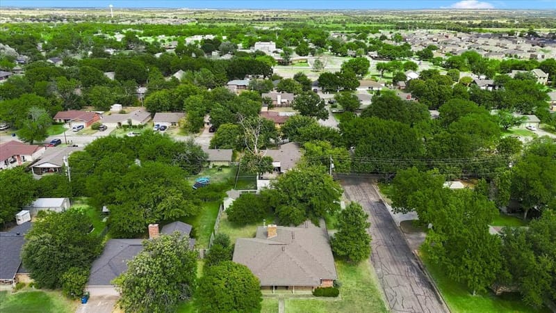 112 Diane Drive, Sanger TX 76266 - Photo 35