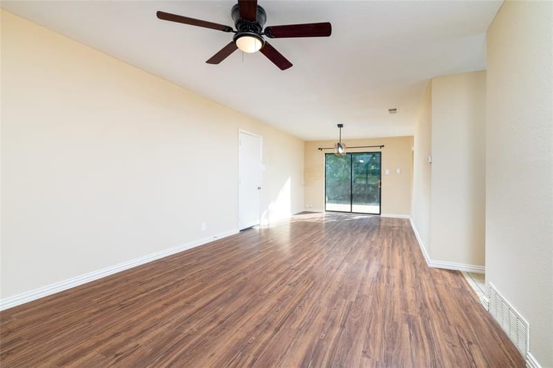 2906 Harvard Street N, Irving TX 75062 - Photo 7