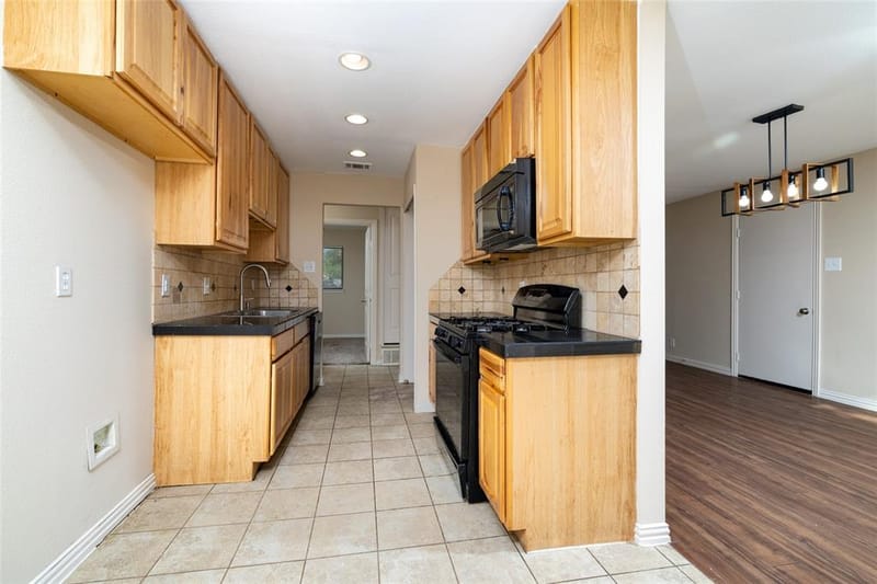 2906 Harvard Street N, Irving TX 75062 - Photo 20