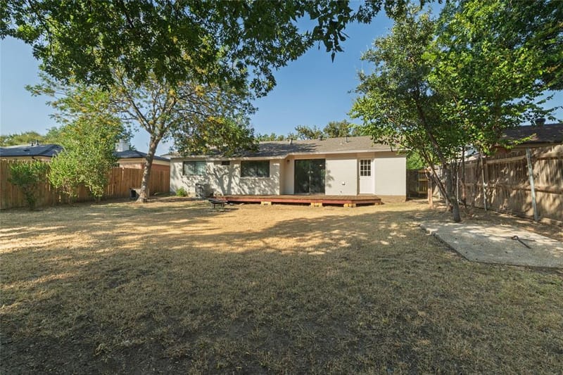 2906 Harvard Street N, Irving TX 75062 - Photo 34