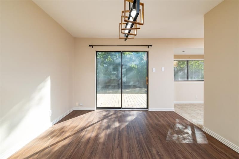 2906 Harvard Street N, Irving TX 75062 - Photo 10
