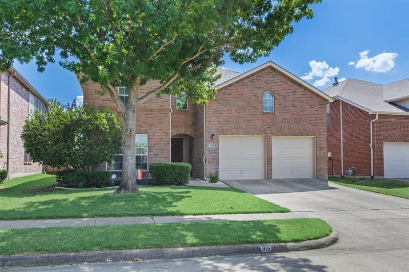 315 Highland Creek Drive, Wylie TX 75098 - Photo 2