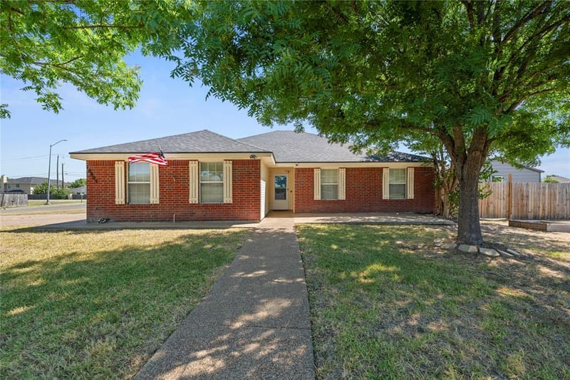 10805 Snow Pea Drive, Waco TX 76708