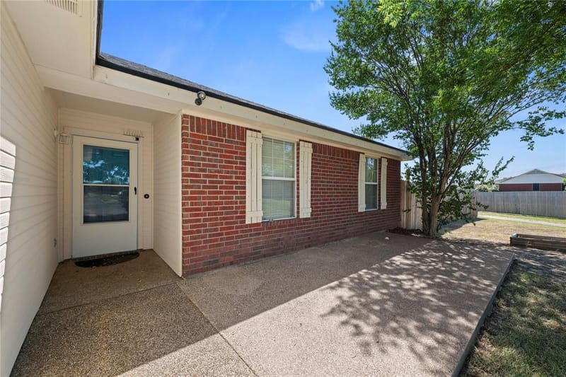 10805 Snow Pea Drive, Waco TX 76708 - Photo 35