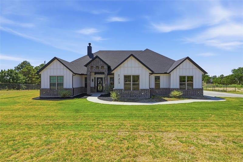 125 County Road 4865, Azle TX 76020
