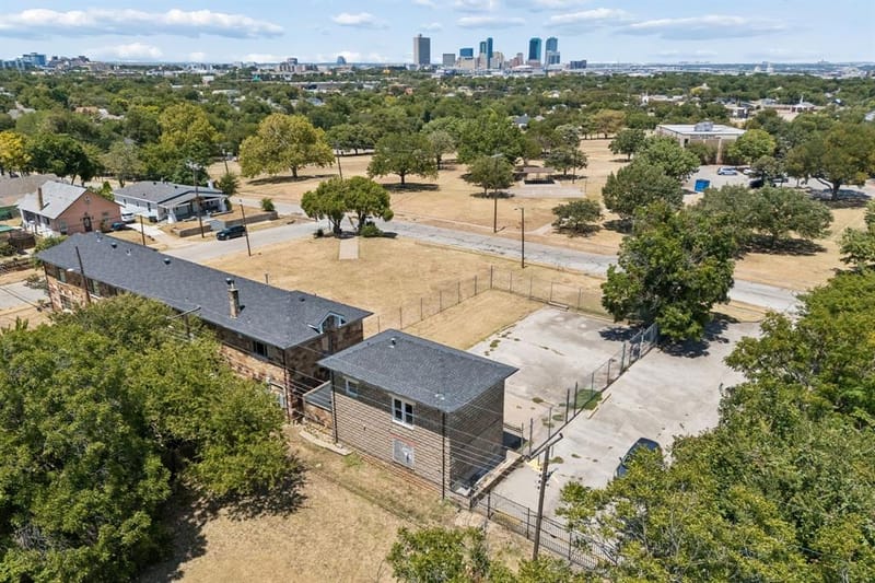 1200 E Maddox Avenue, Fort Worth TX 76104 - Photo 39