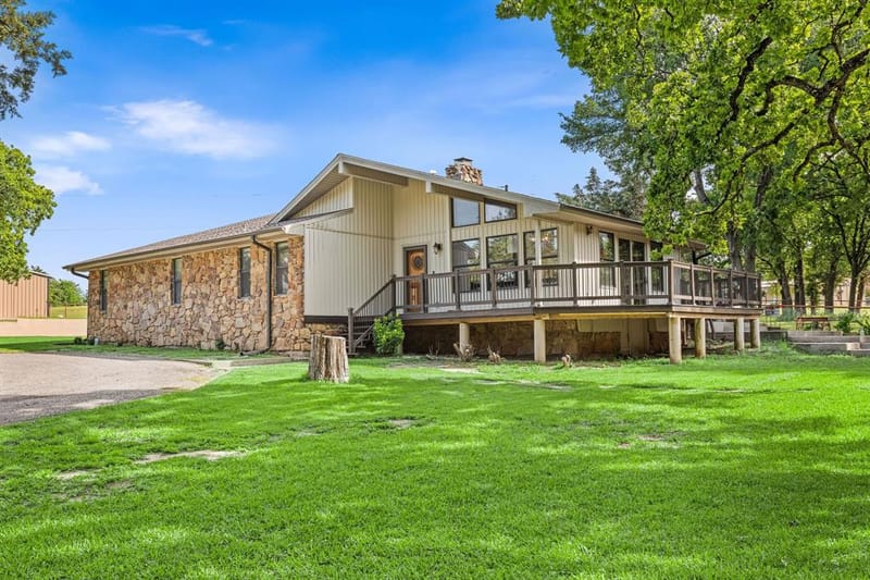 2403 County Road 2224, Decatur TX 76234 - Photo 12