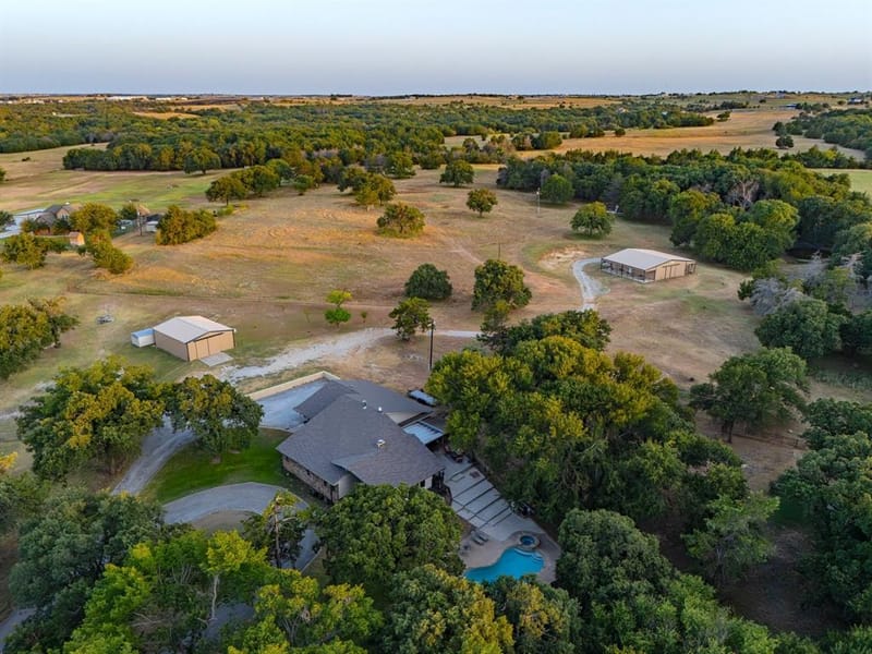 2403 County Road 2224, Decatur TX 76234 - Photo 8