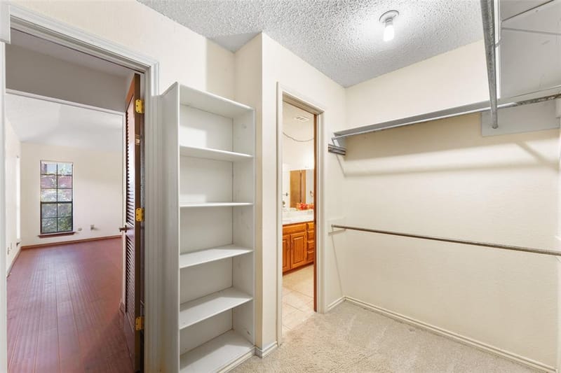 2323 Brookside Drive, Arlington TX 76012 - Photo 23