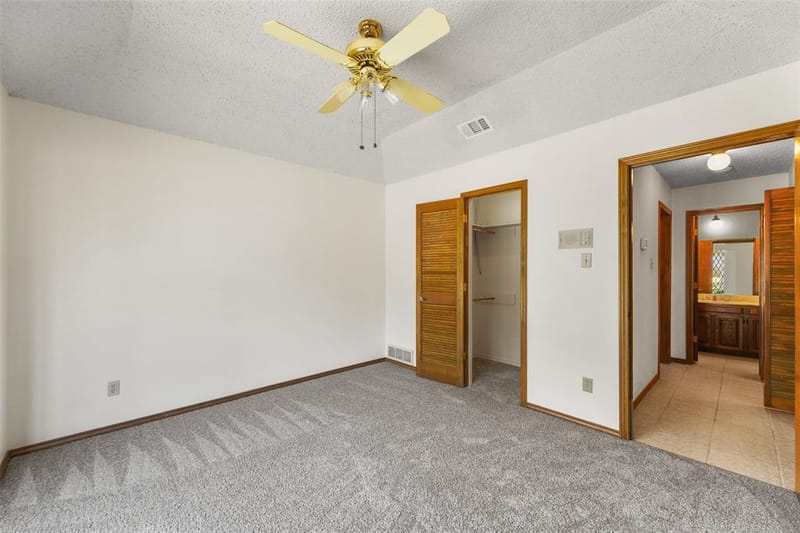 2323 Brookside Drive, Arlington TX 76012 - Photo 28