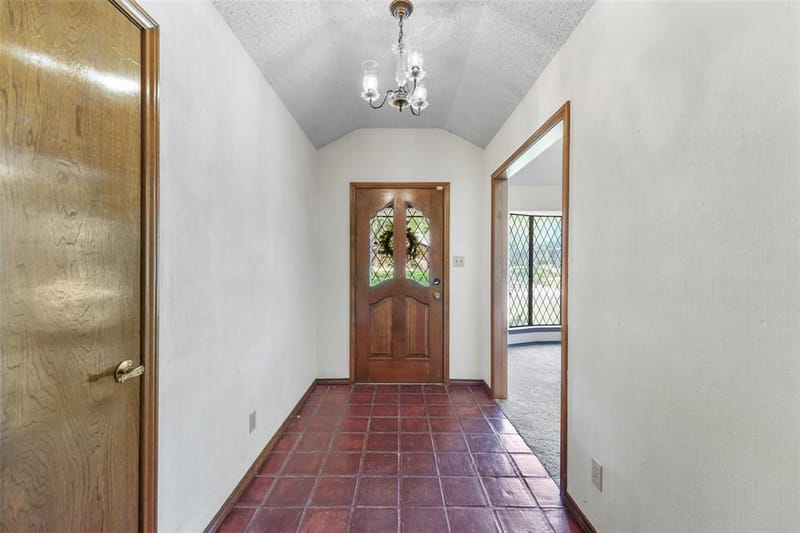 2323 Brookside Drive, Arlington TX 76012 - Photo 24