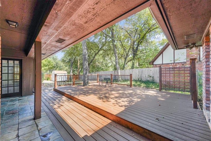 2323 Brookside Drive, Arlington TX 76012 - Photo 33