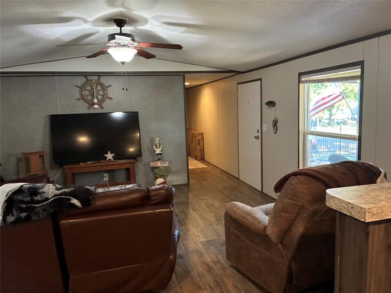 5041 Tamarack Drive, May TX 76857 - Photo 17