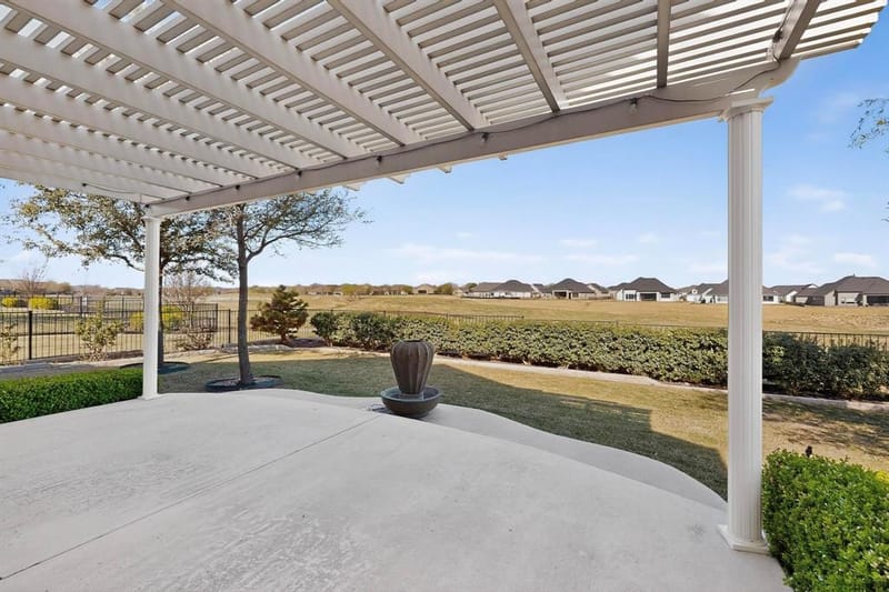 8708 Crestview Drive, Denton TX 76207 - Photo 35