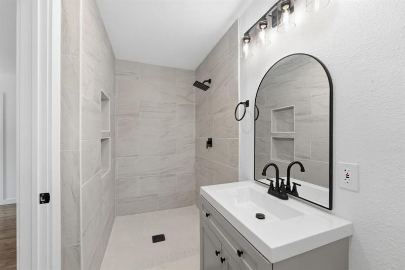 802 Ranier Circle, Garland TX 75041 - Photo 24