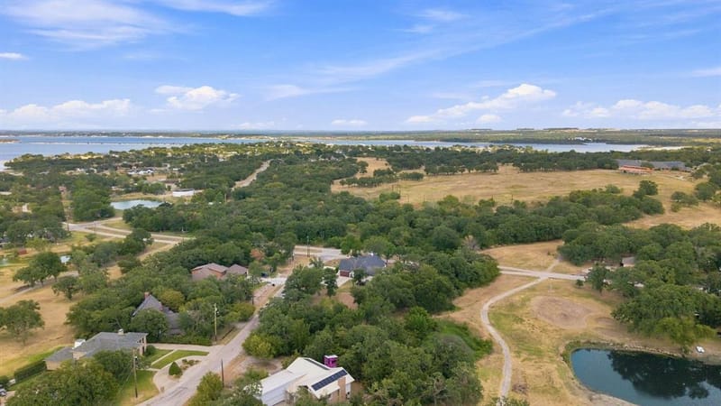 509 Durbin Court, Runaway Bay TX 76426 - Photo 35