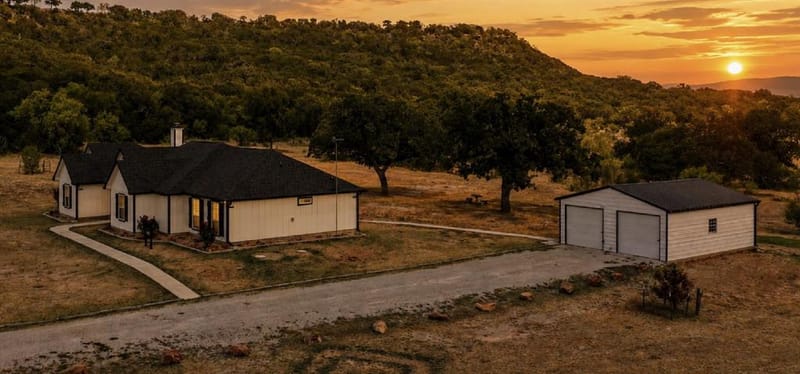 1006 High Point Drive, Mineral Wells TX 76067