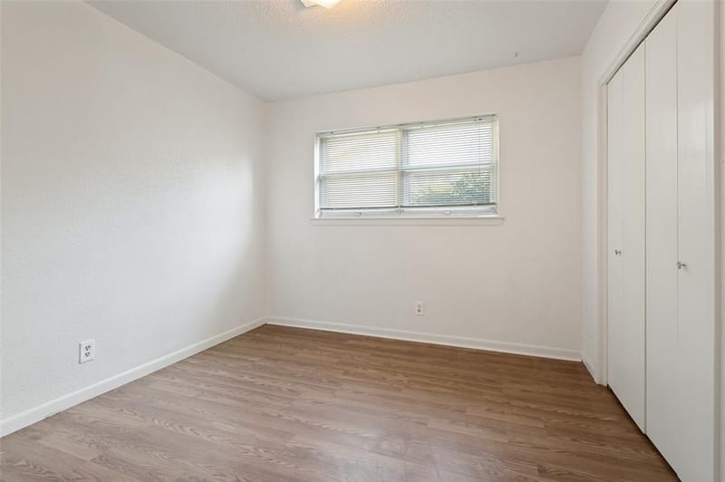 2304 Shady Brook Drive, Bedford TX 76021 - Photo 23