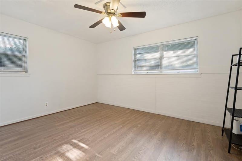 2304 Shady Brook Drive, Bedford TX 76021 - Photo 22