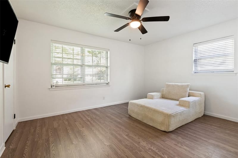 2304 Shady Brook Drive, Bedford TX 76021 - Photo 20
