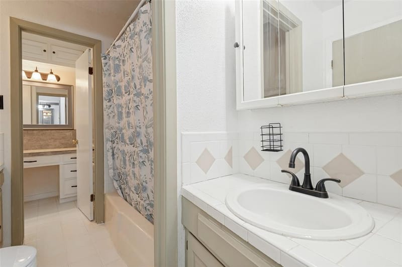 2304 Shady Brook Drive, Bedford TX 76021 - Photo 24