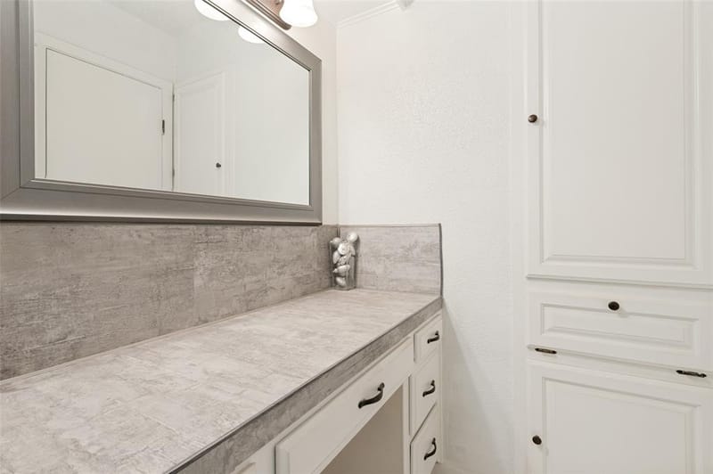 2304 Shady Brook Drive, Bedford TX 76021 - Photo 25