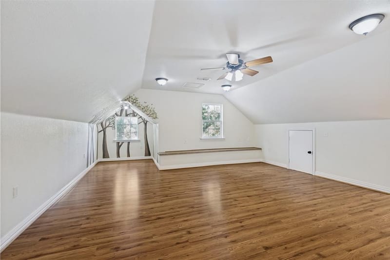 2865 J E Woody Road, Springtown TX 76082 - Photo 13
