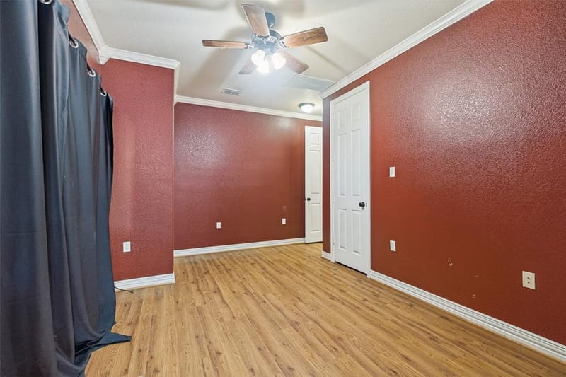 2865 J E Woody Road, Springtown TX 76082 - Photo 10