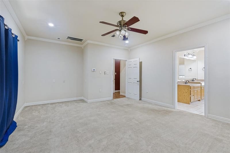 2865 J E Woody Road, Springtown TX 76082 - Photo 19