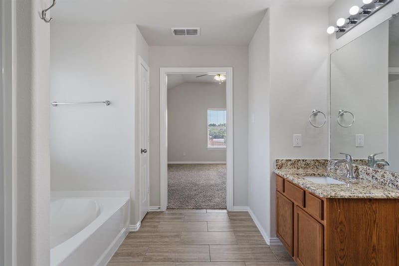 141 Toma Hawk Drive, Greenville TX 75402 - Photo 19