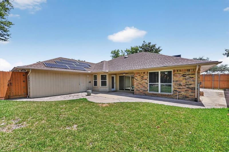1905 Country Club Drive, Plano TX 75074 - Photo 34