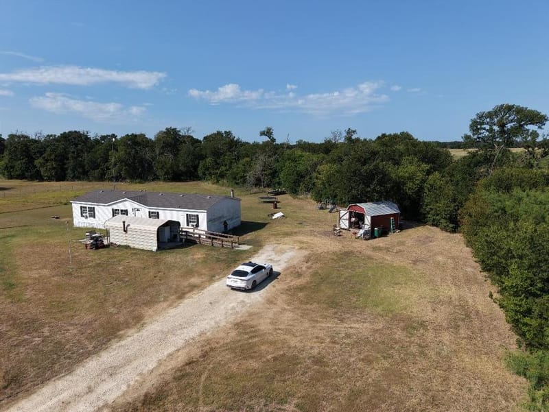 676 Homer Young, Axtell TX 76624 - Photo 3