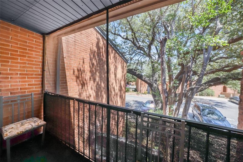 552 E Avenue J # D, Grand Prairie TX 75050 - Photo 16