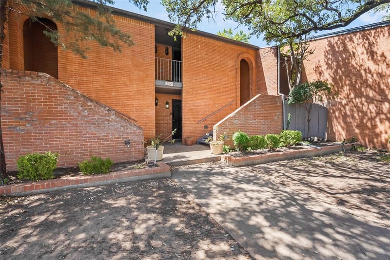 552 E Avenue J # D, Grand Prairie TX 75050 - Photo 19
