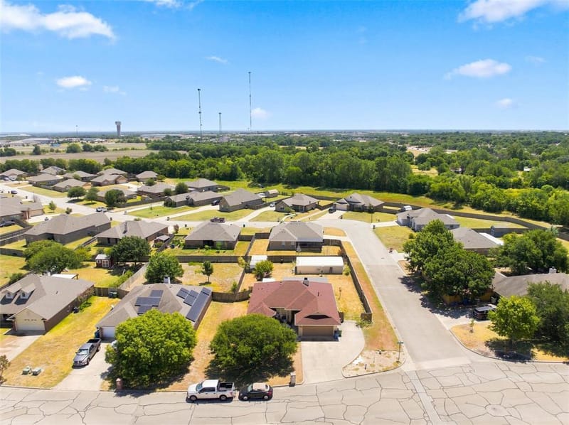 601 Sapphire Boulevard, Hewitt TX 76643 - Photo 33