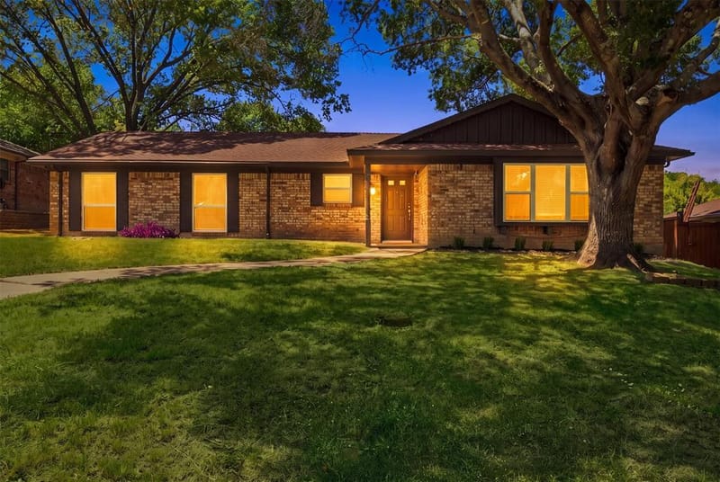 2021 Meadowcreek Drive, Plano TX 75074