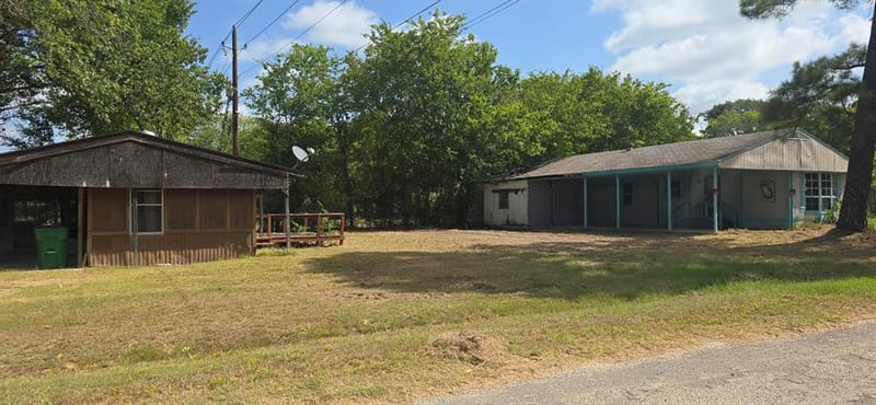 210 Kelly Lane, Seven Points TX 75143 - Photo 7