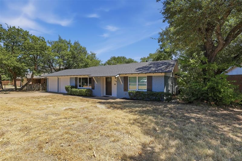 110 Oak Ridge Terrace, Weatherford TX 76086