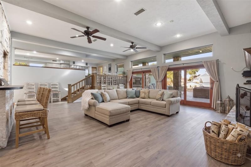 1035 Holiday Circle, Seven Points TX 75143 - Photo 9