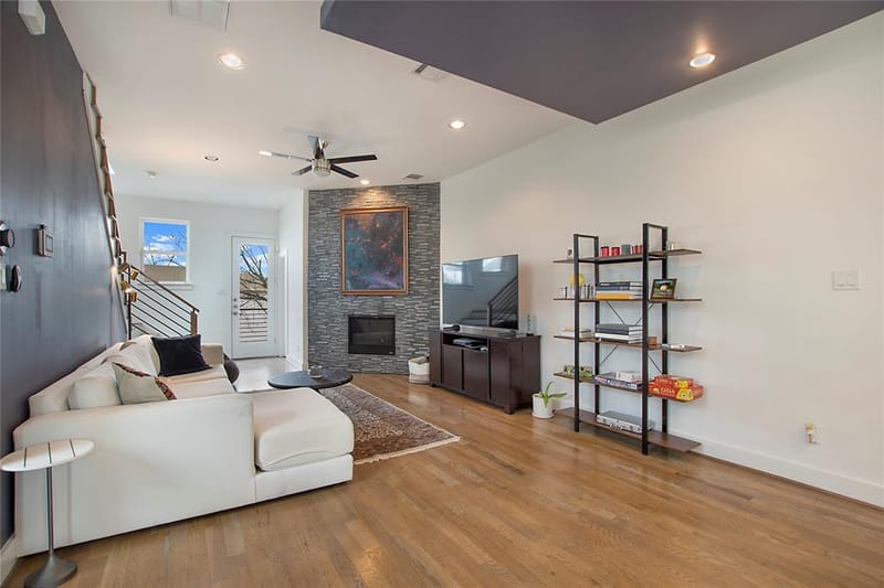 4634 Virginia Avenue, Dallas TX 75204 - Photo 3