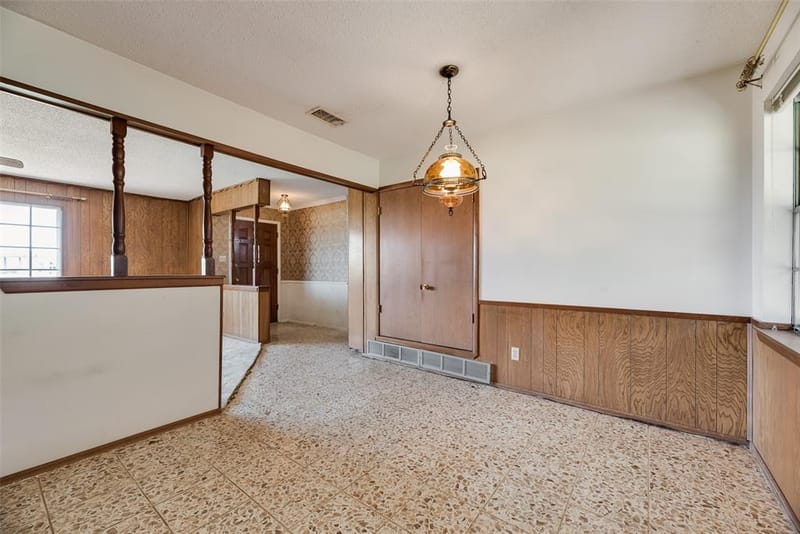520 Pecan Street, Crowley TX 76036 - Photo 22